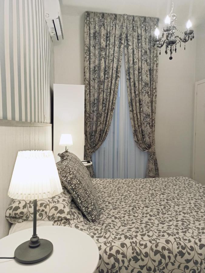 Bed & Breakfast Dei Decumani 3*
